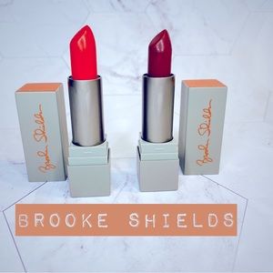 2 lipsticks Nothing Comes Between Me and My MAC Brooke Shields Collectio…